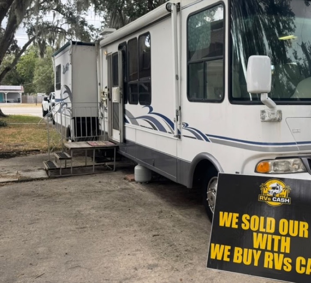 Motorhome collected from acreage in Ocala, Florida